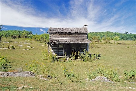 Abandoned Farmhouse, Tennessee, USA Stock Photo - Premium Royalty-Free, Code: 600-01788722