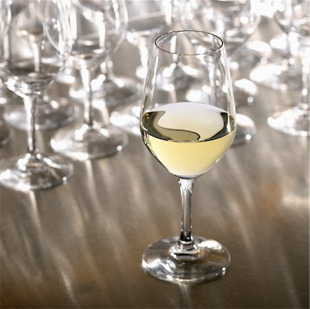 simsearch:600-02912202,k - White Wine and Wine Glasses Stock Photo - Premium Royalty-Free, Code: 600-01837799