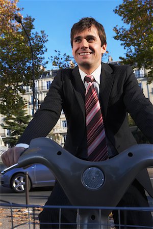 simsearch:600-07584876,k - Man Renting Bicycle, Paris, France Stock Photo - Premium Royalty-Free, Code: 600-01956019