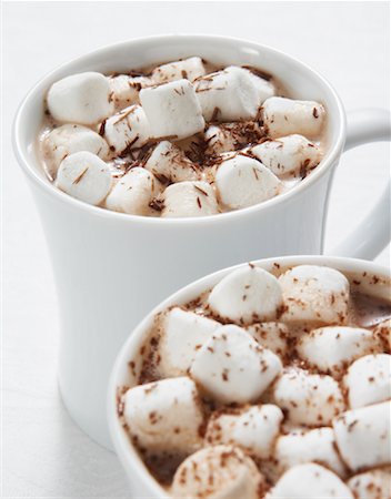 simsearch:600-02033679,k - Marshmallows in Hot Chocolate Stock Photo - Premium Royalty-Free, Code: 600-02033677