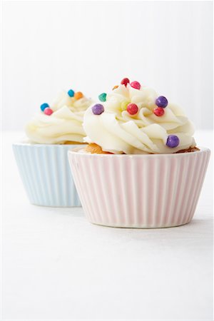 simsearch:600-02033679,k - Close-up of Cupcakes Stock Photo - Premium Royalty-Free, Code: 600-02033697