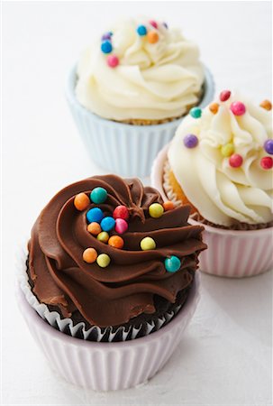 simsearch:600-02033679,k - Close-up of Cupcakes Stock Photo - Premium Royalty-Free, Code: 600-02033698