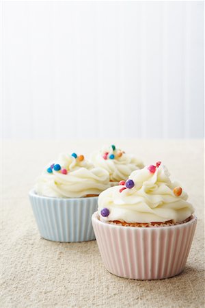 simsearch:600-02033679,k - Close-up of Cupcakes Stock Photo - Premium Royalty-Free, Code: 600-02033702