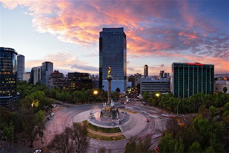 Overview of Traffic Circle, Paseo de la Reforma, Mexico City, Mexico Stock Photo - Premium Royalty-Free, Code: 600-02045992