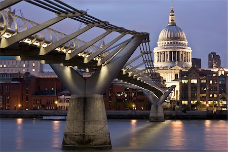 Millennium Bridge and Saint Paul's Cathedral, London, England Stock Photo - Premium Royalty-Free, Code: 600-02176050