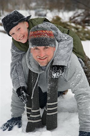 simsearch:6113-06899473,k - Father and Son Outdoors in Winter Stock Photo - Premium Royalty-Free, Code: 600-02200062