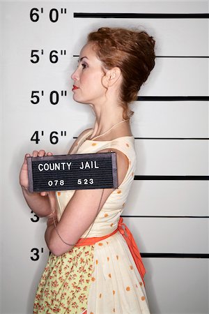 prisons - Mug Shot of Woman Foto de stock - Sin royalties Premium, Código: 600-02201459