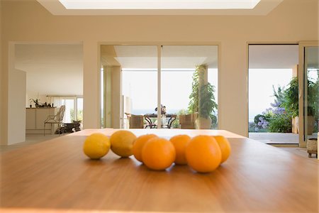 simsearch:600-03777954,k - Wooden Table in Dining Room, Majorca, Spain Photographie de stock - Premium Libres de Droits, Code: 600-02216129