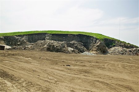 dump - Dune of Waste Materials, Nantucket, Massachusetts, USA Stock Photo - Premium Royalty-Free, Code: 600-02264549