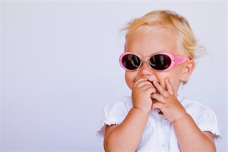 simsearch:700-02586125,k - Toddler Wearing Sunglasses Stock Photo - Premium Royalty-Free, Code: 600-02371038