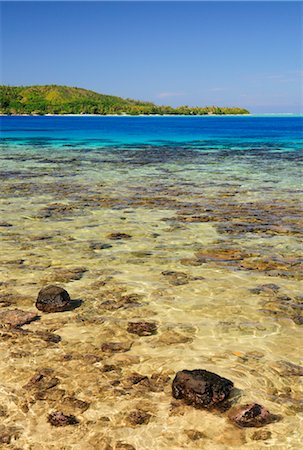 Overview of Bay, Huahine, French Polynesia Stock Photo - Premium Royalty-Free, Code: 600-02590615