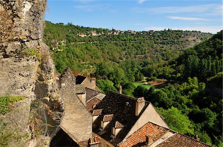 Val d'Alzou, Rocamadour, Lot, Midi-Pyrenees, France Stock Photo - Premium Royalty-Free, Code: 600-02590919