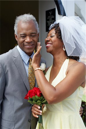 Portrait de mariés, Niagara Falls, Ontario, Canada Photographie de stock - Premium Libres de Droits, Code: 600-02593741