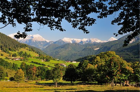 foothill - Valley and Mountains, Hagengebirge, Bavaria, Germany Stock Photo - Premium Royalty-Free, Code: 600-02593892