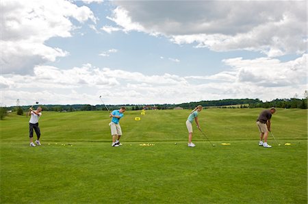 driver (golfclub) - People at Driving Range, Burlington, Ontario, Canada Foto de stock - Sin royalties Premium, Código: 600-02637662