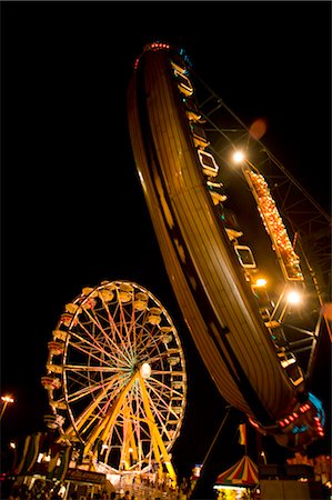 simsearch:700-02990047,k - Amusement Park Rides, Toronto, Ontario, Canada Stock Photo - Premium Royalty-Free, Code: 600-02638055