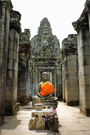 simsearch:700-00681098,k - Buddha Statue at Bayon Temple, Angkor Thom, Angkor, Cambodia Foto de stock - Sin royalties Premium, Código: 600-02669483