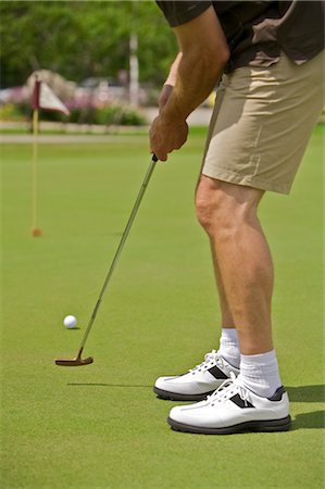 simsearch:600-01124353,k - Man Golfing, Burlington, Ontario, Canada Stock Photo - Premium Royalty-Free, Code: 600-02670268
