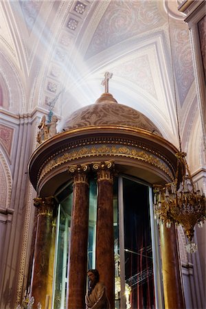 Morelia Cathedral, Morelia, Michoacan, Mexico Stock Photo - Premium Royalty-Free, Code: 600-02694325