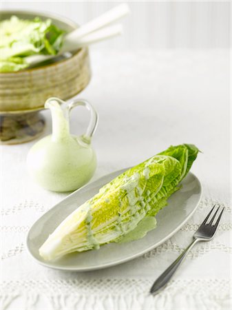 simsearch:700-03053816,k - Romaine Lettuce With Creamy Dill Dressing Stock Photo - Premium Royalty-Free, Code: 600-02693459