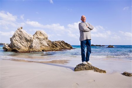 simsearch:700-01163568,k - Man Standing on Rock by the Sea Stock Photo - Premium Royalty-Free, Code: 600-02693908