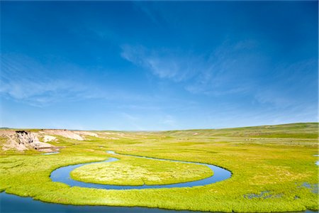 river curve not bend not people - Alum Creek in the Prairies of Hayden Valley, Yellowstone National Park, Wyoming, USA Stock Photo - Premium Royalty-Free, Code: 600-02700354