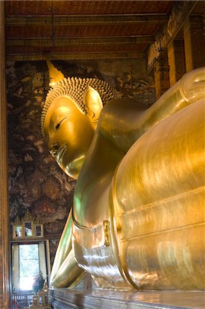 Temple of Reclining Buddha, Bangkok, Thailand Stock Photo - Premium Royalty-Free, Code: 600-02738385