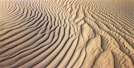 simsearch:600-05524186,k - Ripples in Sand Stock Photo - Premium Royalty-Free, Code: 600-02886439
