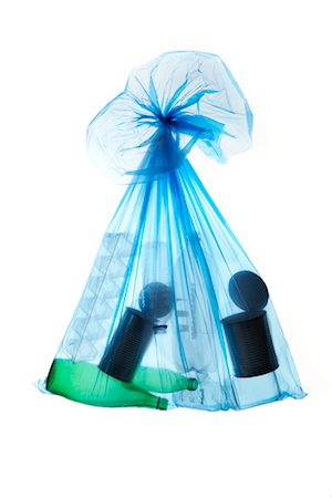 Blue Recycling Bag Full of Recyclable Materials Foto de stock - Sin royalties Premium, Código: 600-02883252