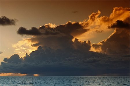Sunset over Ocean, Maldives Foto de stock - Sin royalties Premium, Código: 600-02912316