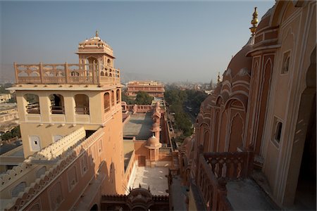 famous buildings in india - Hawa Mahal, Jaipur, Rajasthan, India Stock Photo - Premium Royalty-Free, Code: 600-02958038