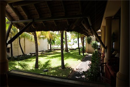 simsearch:600-03004987,k - Courtyard at Resort, Mauritius Stock Photo - Premium Royalty-Free, Code: 600-03004986