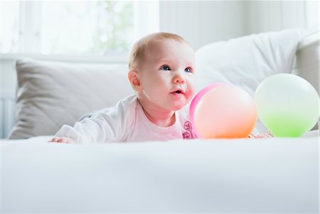 pastel - Baby with Balloons Stock Photo - Premium Royalty-Free, Code: 600-03003864