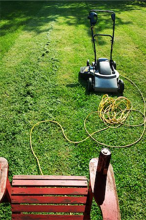 elevated view of lawnmower - Lawnmower, Lawnchair and Beer Can Stock Photo - Premium Royalty-Free, Code: 600-03003956