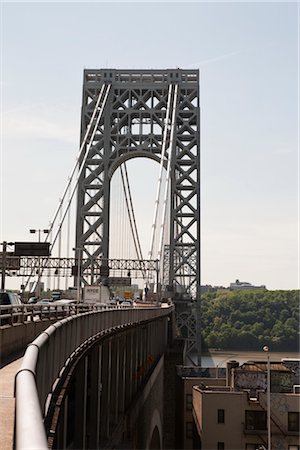 simsearch:600-03738427,k - George Washington Bridge, New York City, New York, USA Foto de stock - Sin royalties Premium, Código: 600-03017103