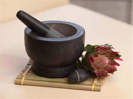 Mortar and Pestle with Exotic Flower Stock Photo - Premium Royalty-Free, Code: 600-03017518