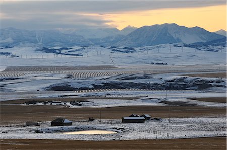 scenes of snowfall in canada - Prairie Near Pincher Creek, Alberta, Canada Stock Photo - Premium Royalty-Free, Code: 600-03240712