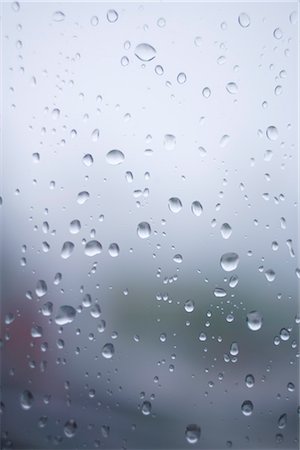 rain drops - Raindrops on Window Foto de stock - Sin royalties Premium, Código: 600-03365742