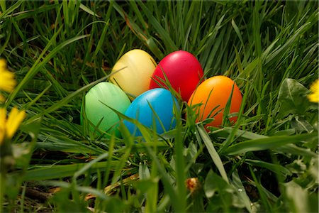 Easter Eggs in Grass Stock Photo - Premium Royalty-Free, Code: 600-03361637