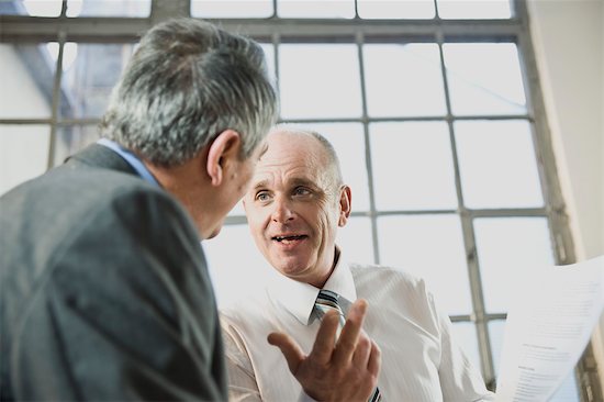 Pictures Of People Talking. Business People Talking