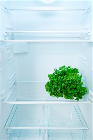 fridge - Salade au réfrigérateur Photographie de stock - Premium Libres de Droits, Code: 600-03406346