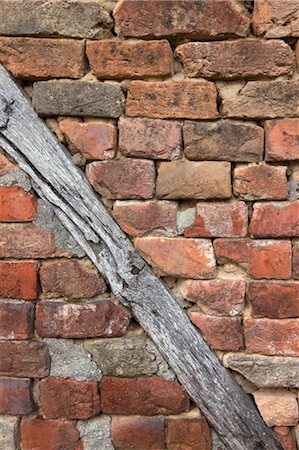 Detail of Wood Beam in Brick Wall, Jasenovac, Slavonia, Croatia Stock Photo - Premium Royalty-Free, Code: 600-03456372