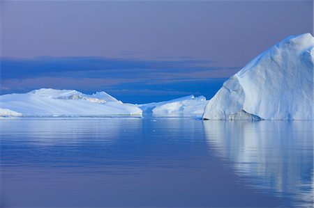 Iceberg in Disko Bay, Jakobshavn Glacier, Ilulissat, Greenland Stock Photo - Premium Royalty-Free, Code: 600-03456550
