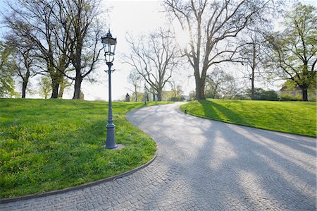 parc municipal - Garten de Bruhl en printemps, Dresde, Saxe, Allemagne Photographie de stock - Premium Libres de Droits, Code: 600-03478674