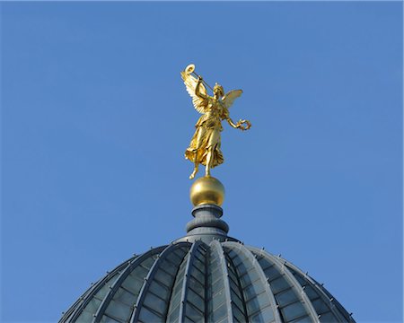 dresden - Golden Angle on Cupola of Academy of Fine Arts, Dresden, Saxony, Germany Stock Photo - Premium Royalty-Free, Code: 600-03478672