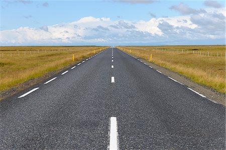 road horizon perspective photo - Route 1, South Iceland, Iceland Stock Photo - Premium Royalty-Free, Code: 600-03508242