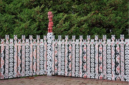 Maori Art, Government Gardens, Rotorua, Bay of Plenty, North Island, New Zealand Stock Photo - Premium Royalty-Free, Code: 600-03508318