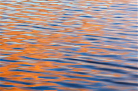 Rippled Water Surface, Tierra Del Fuego, Argentina Stock Photo - Premium Royalty-Free, Code: 600-03503079