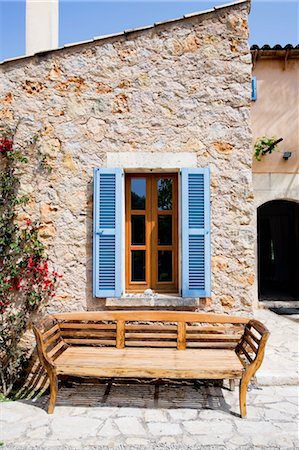 shutters - House Exterior, Mallorca, Balearic Islands, Spain Stock Photo - Premium Royalty-Free, Code: 600-03586401