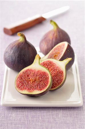 Fresh Figs Stock Photo - Premium Royalty-Free, Code: 600-03622654
